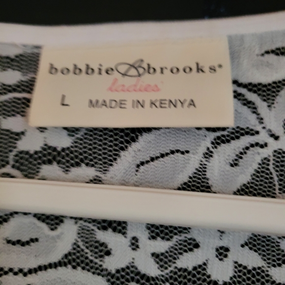 Bobbie Brooks lace top L - Picture 4 of 4